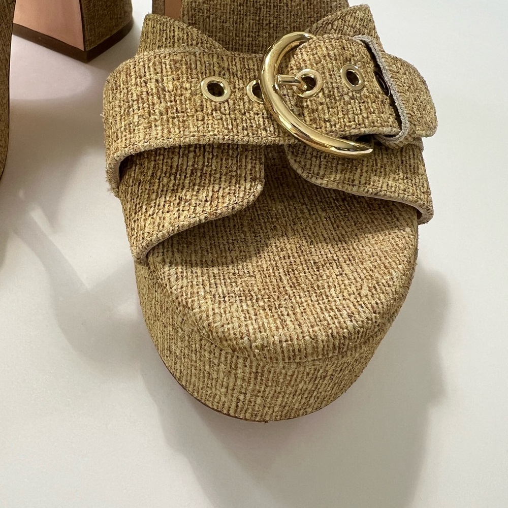 Agl Gold Textured Platform Sandals - Picture 2 of 6